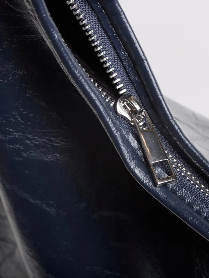 SF Luxe™ Distressed Leather Tote