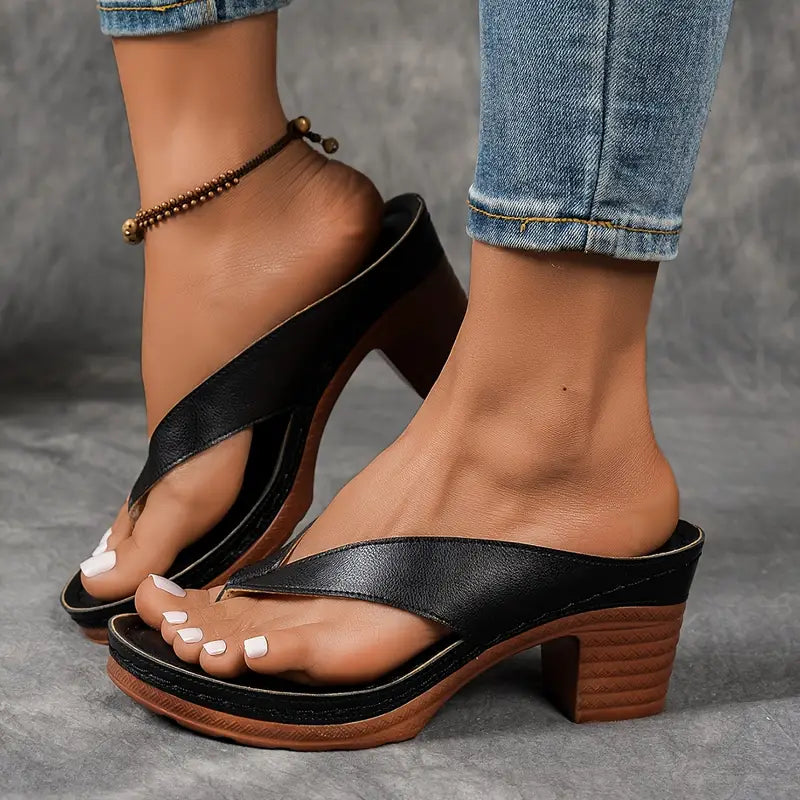 Ascend™ | Orthopedic Heeled Slipper
