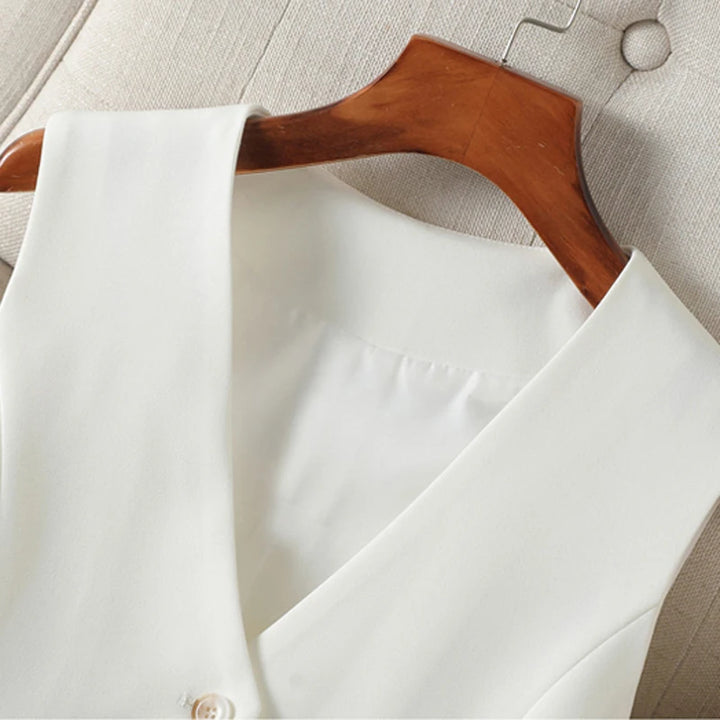 Belinée™ | Tailored Vest