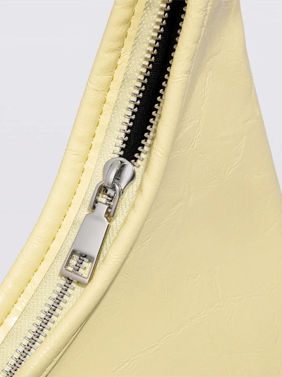 SF Luxe™ Distressed Leather Tote