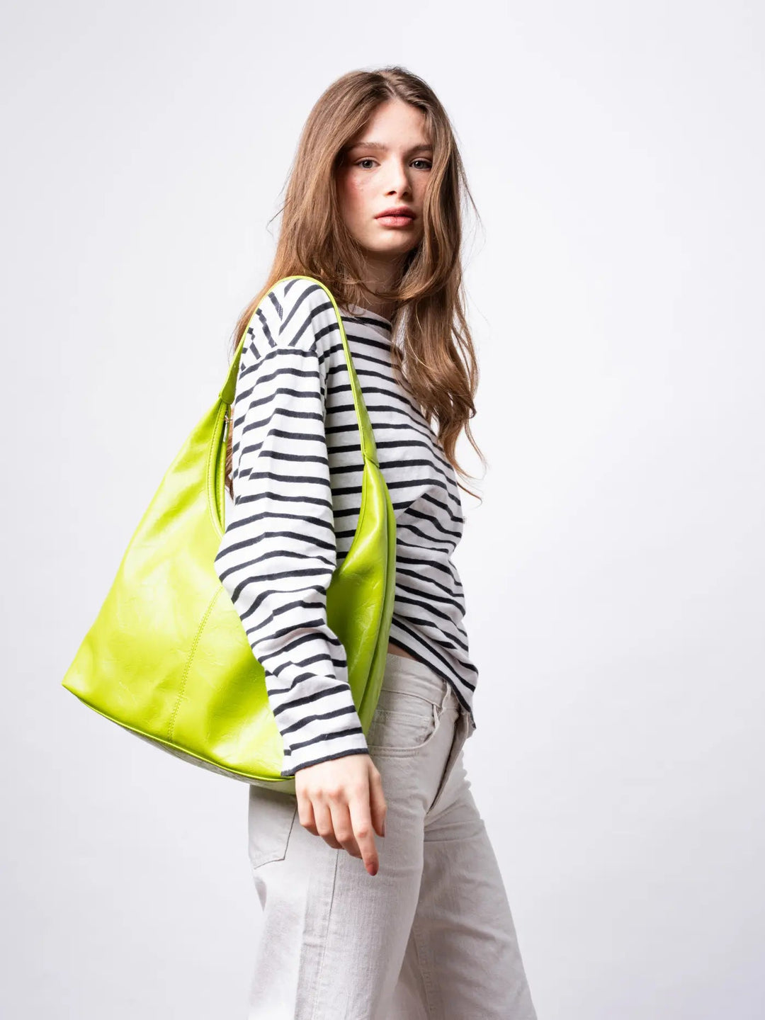 SF Luxe™ Distressed Leather Tote